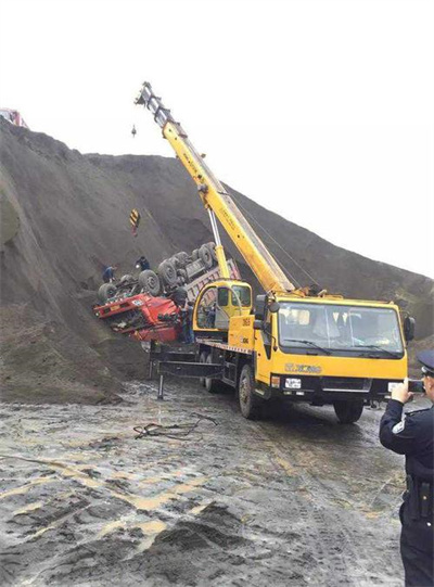 崇明上犹道路救援